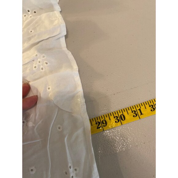 Torrid White Embroidered Eyelet Blouse Torrid Size 2 2X - Picture 6 of 10